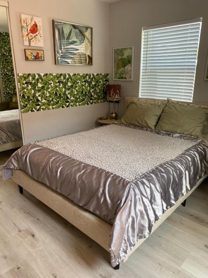 Cozy Studio Near Atlantic Ave W/Private Patio Leilighet Delray Beach Eksteriør bilde