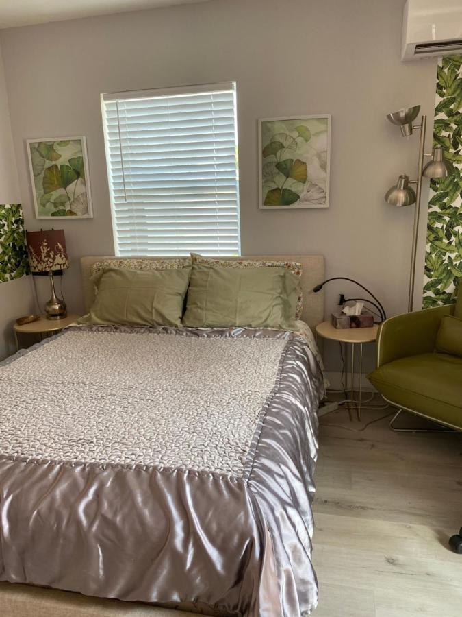 Cozy Studio Near Atlantic Ave W/Private Patio Leilighet Delray Beach Eksteriør bilde